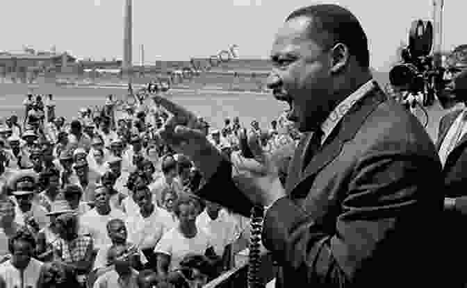 A Photograph Of Martin Luther King Jr. Speaking At A Civil Rights Rally The 1960s (Eyewitness History (Hardcover))